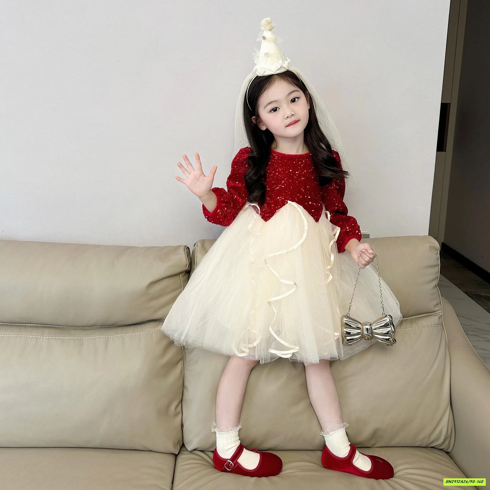 ĐẦM CÔNG CHÚA ĐỎ BLING LÓT NHUNG