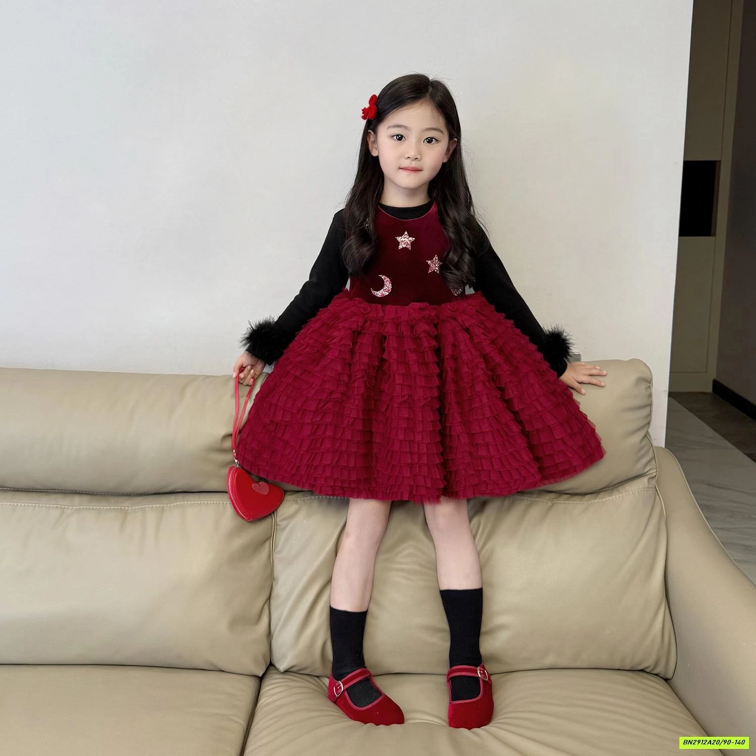 ĐẦM TUTU ĐỎ LÓT NHUNG