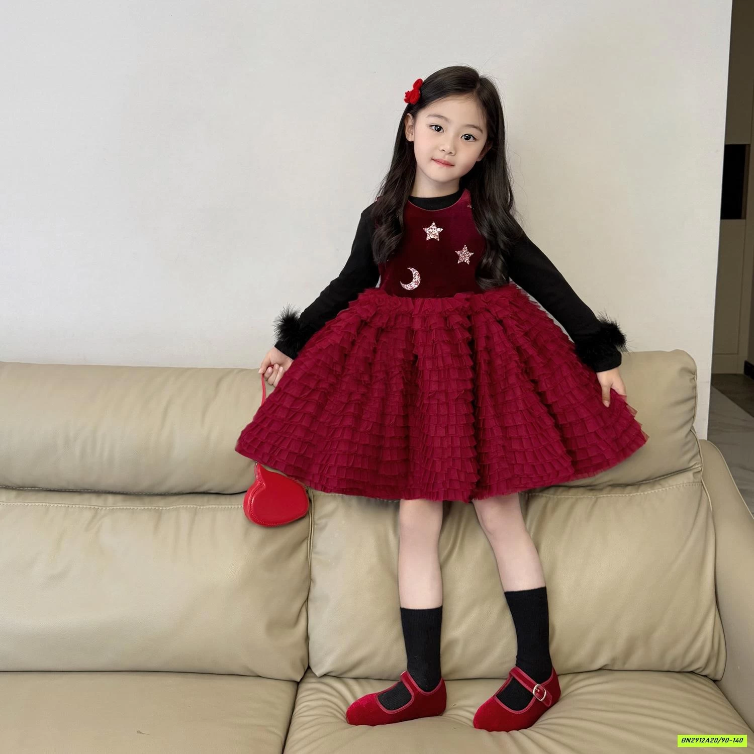 ĐẦM TUTU ĐỎ LÓT NHUNG