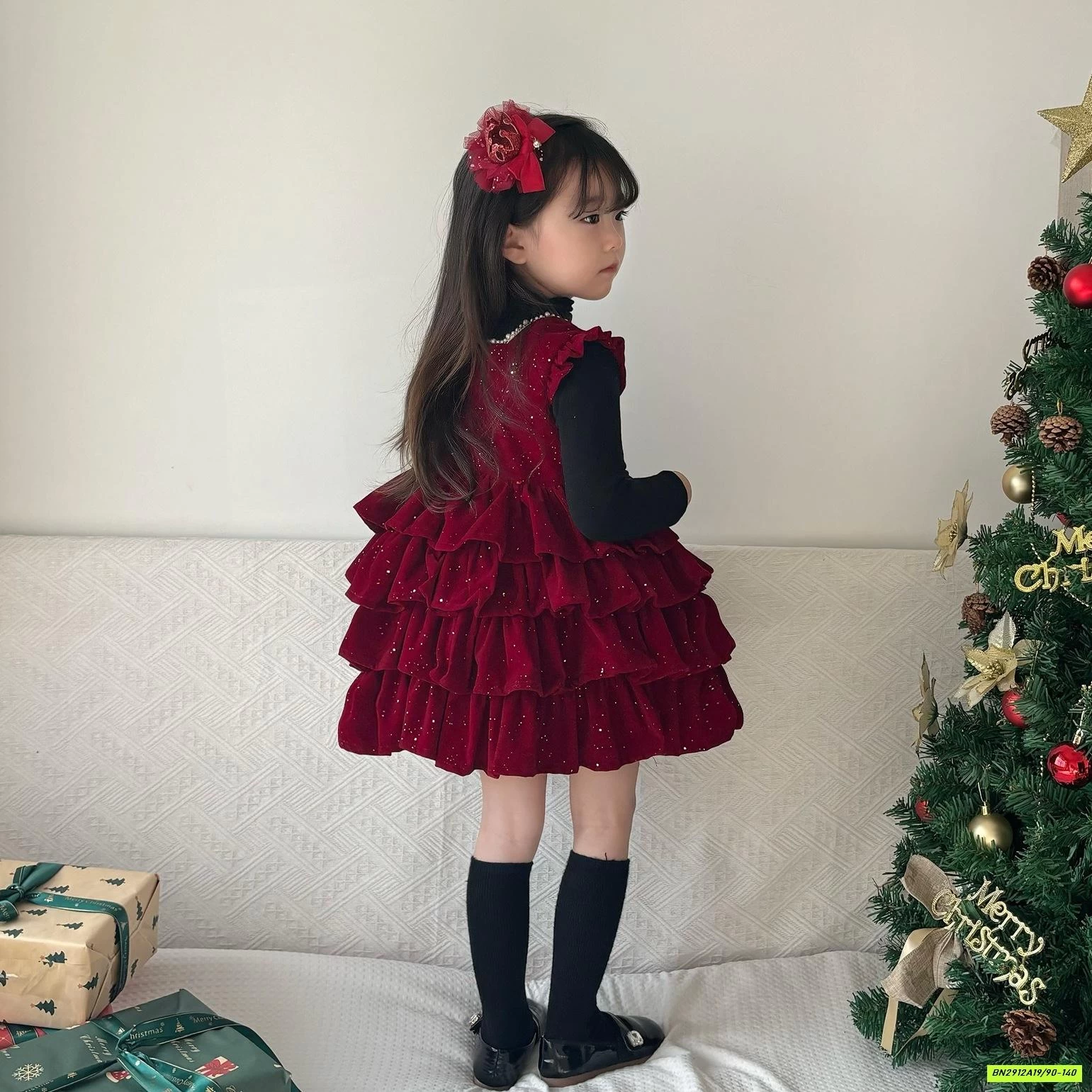 ĐẦM NHUNG ĐỎ XẾP TẦNG KÈM NƠ VOAN LÓT NHUNG