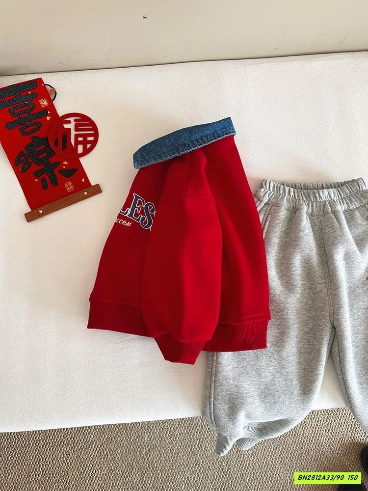 ÁO NỈ ĐỎ LÓT NHUNG CỔ JEANS CCM