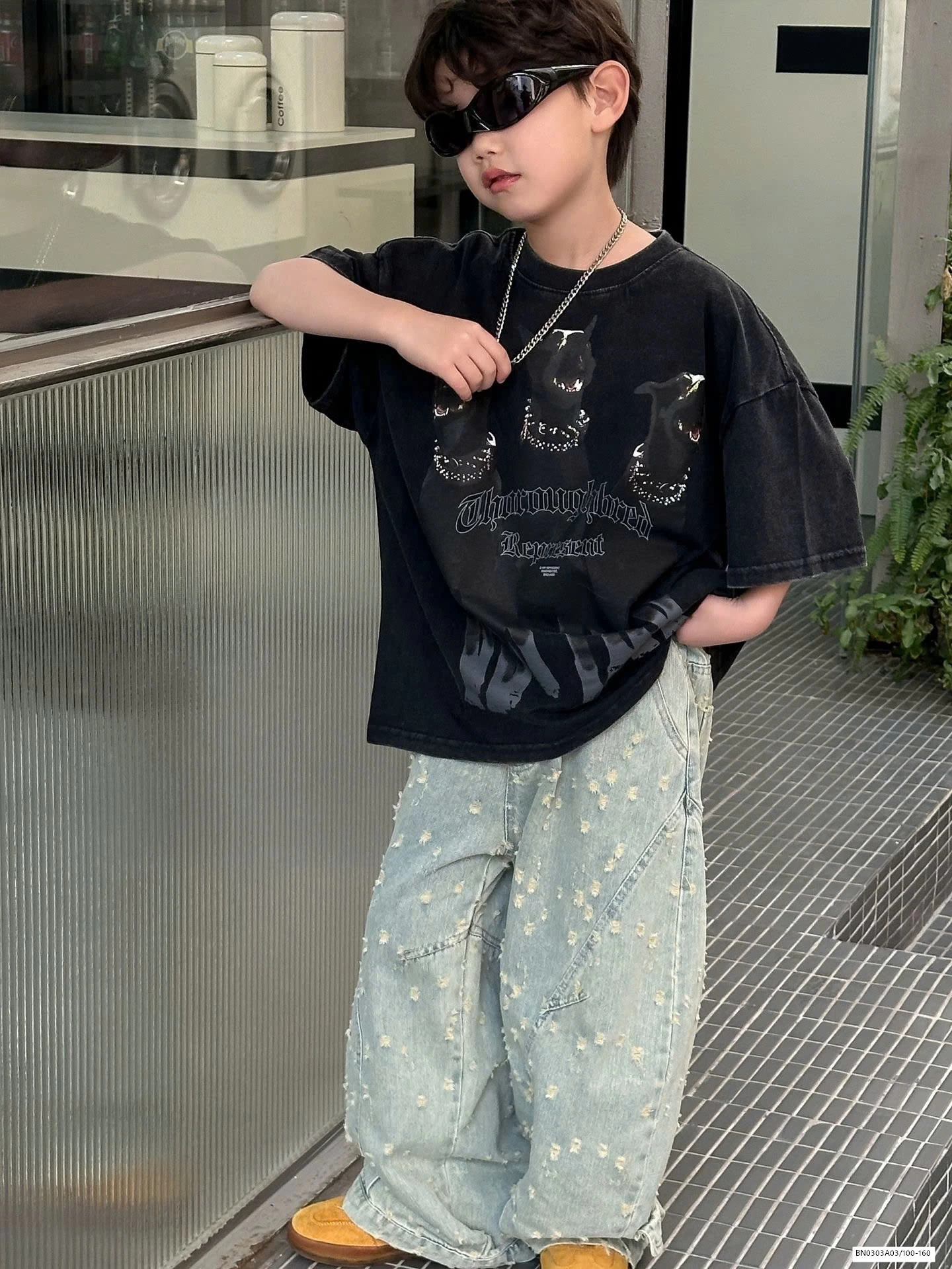 JEANS ỐNG RỘNG CÀO RÁCH