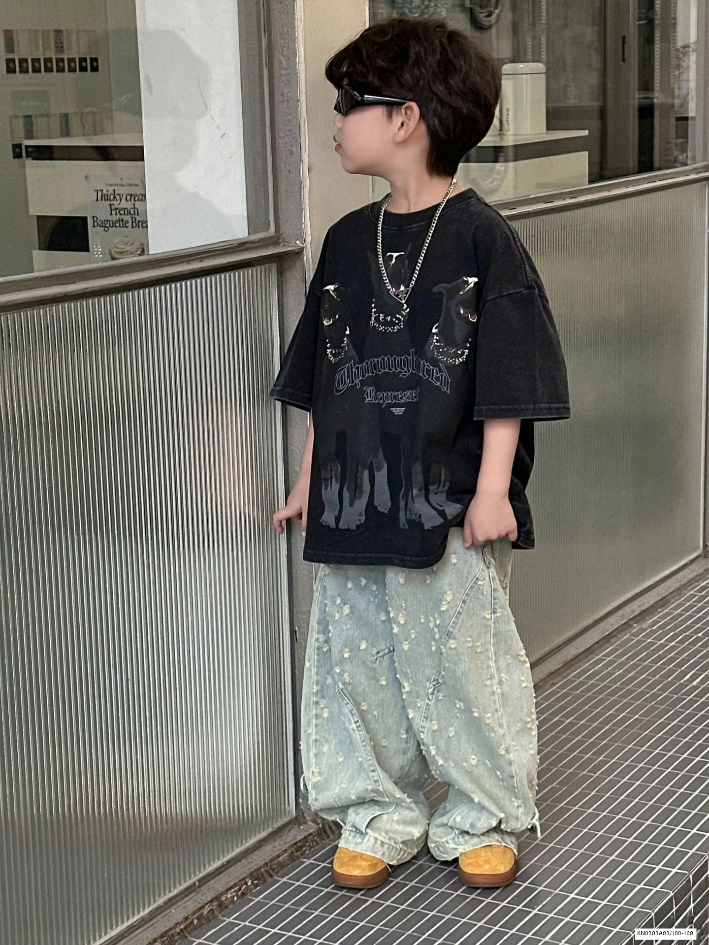 JEANS ỐNG RỘNG CÀO RÁCH