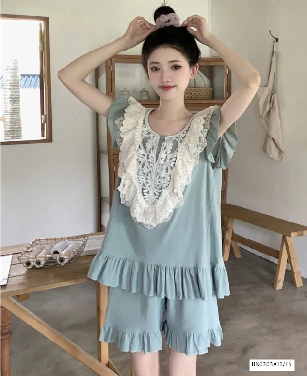 VÁY NGỦ BÁNH BÈO