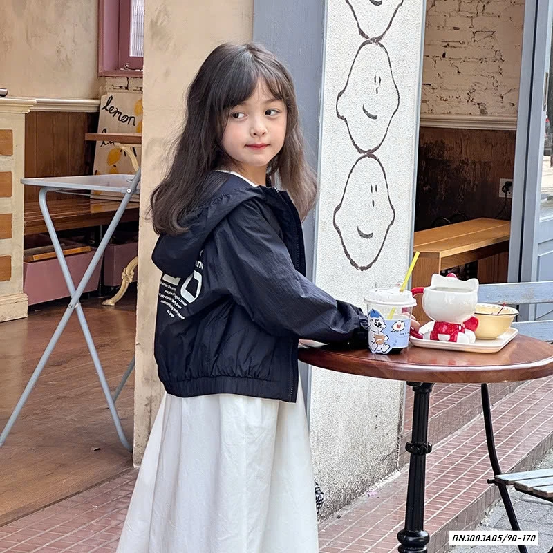 KHOÁC GIÓ CHỐNG NẮNG 25B048 AMBB