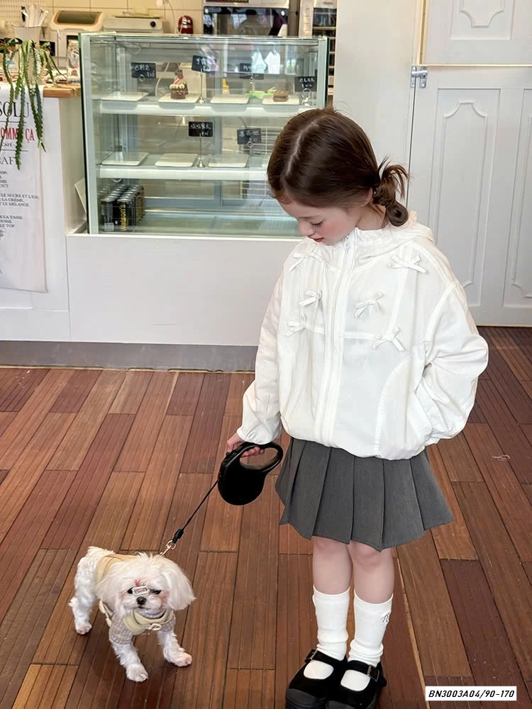 KHOÁC NẮNG GẮN NƠ 25B023 AMBB