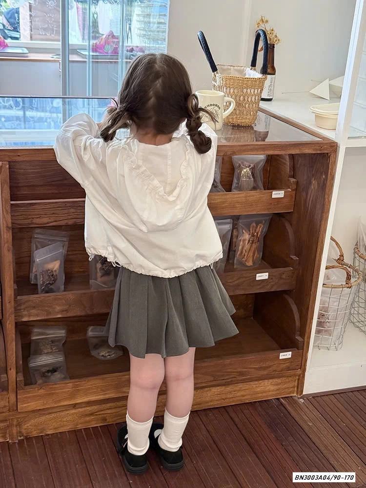 KHOÁC NẮNG GẮN NƠ 25B023 AMBB