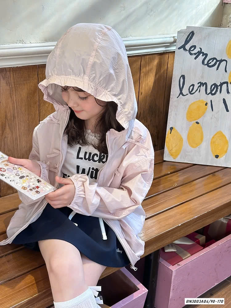 KHOÁC NẮNG GẮN NƠ 25B023 AMBB