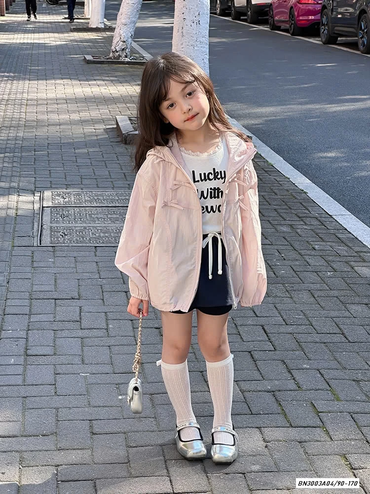 KHOÁC NẮNG GẮN NƠ 25B023 AMBB