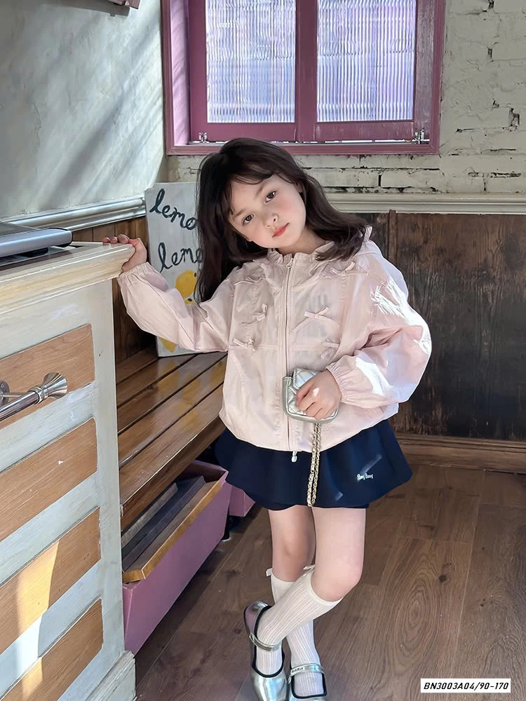 KHOÁC NẮNG GẮN NƠ 25B023 AMBB