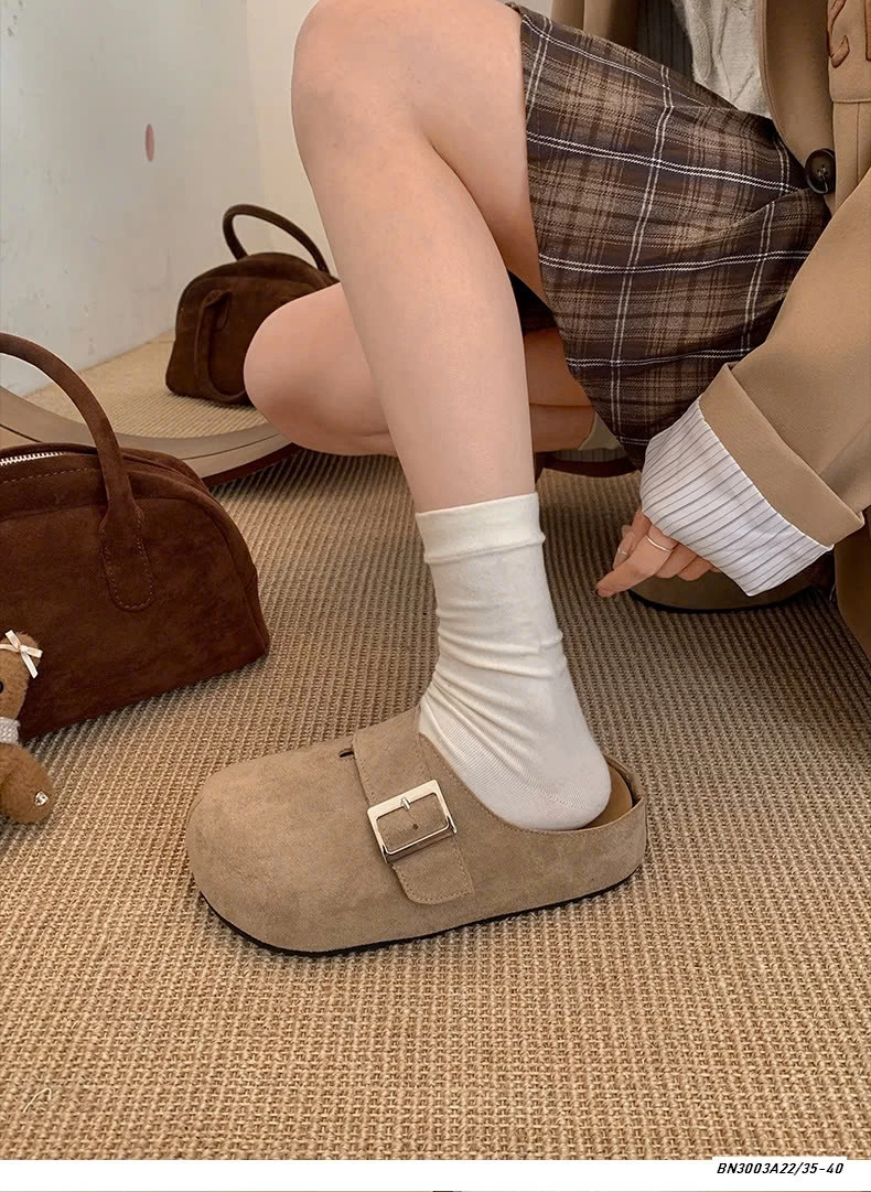 SỤC DA LỘN ĐẾ BÁNH MỲ