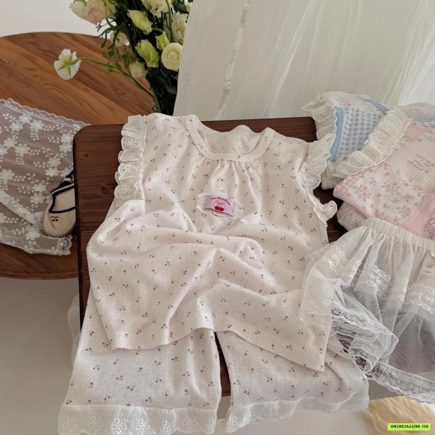 BỘ COTTON GIẤY QUẦN LỠ VIỀN REN HONEY