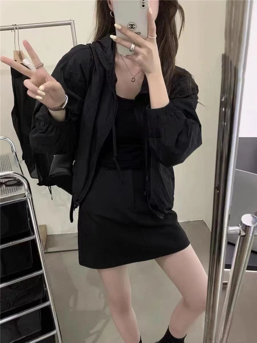 KHOÁC GIÓ CHỐNG NẮNG