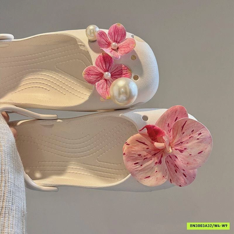 CROCS BỆT GẮN CHARM