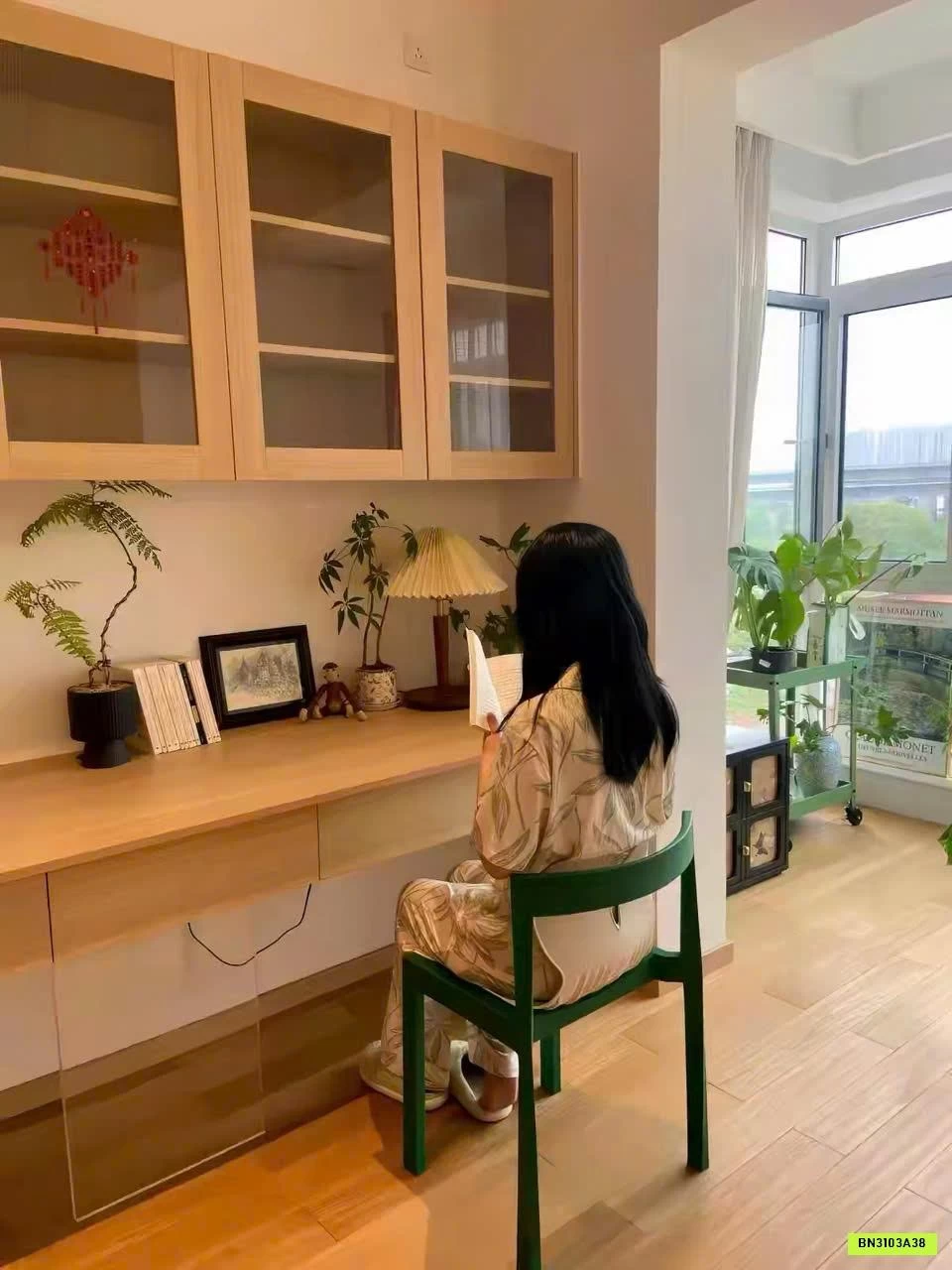 GHẾ TỰA LƯNG CÔNG THÁI HỌC HÃNG BENBO