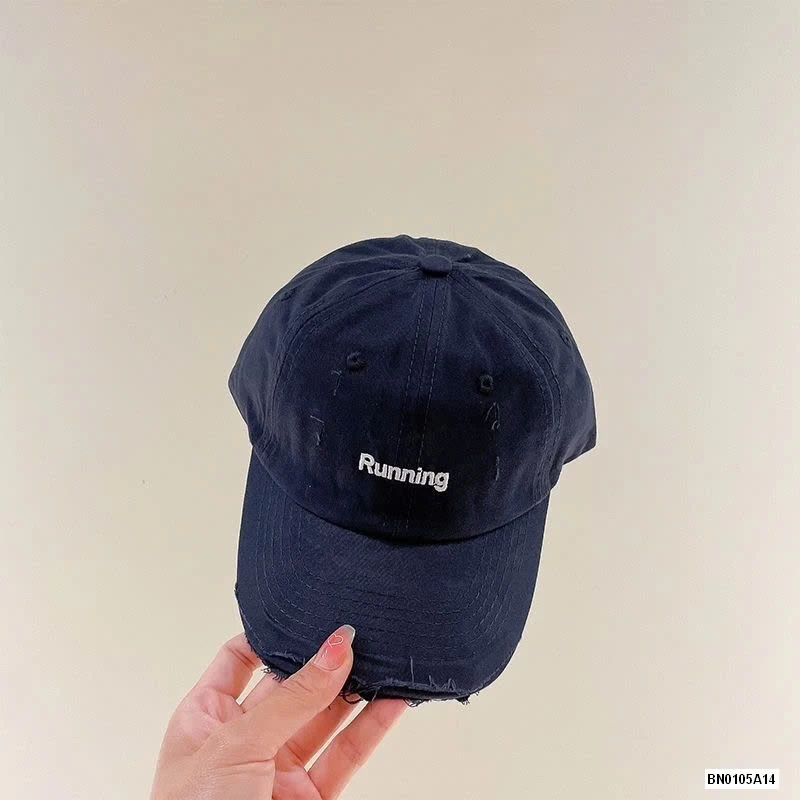 MŨ KẾT RUNNING RÁCH CÁ TÍNH