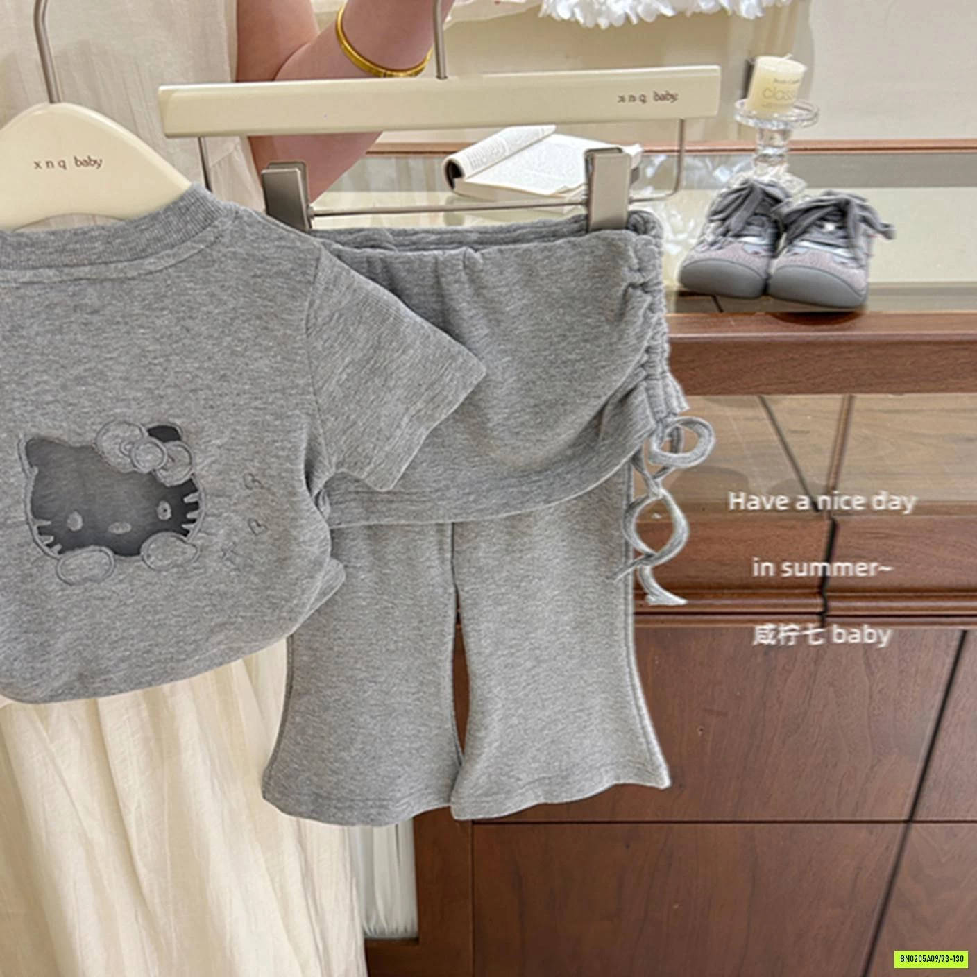 SÉT LOE KITTY XÁM TBABY