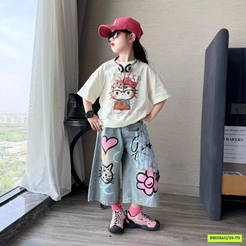 ÁO THUN MÈO MIXX JEANS LỠ TRÁI TIM