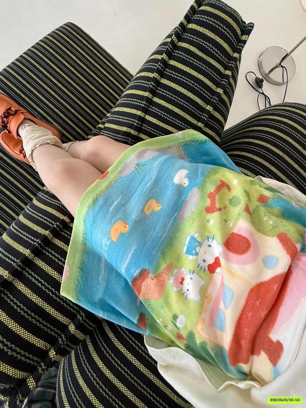 SÉT VÁY SẮC MÀU 2 CHI TIẾT