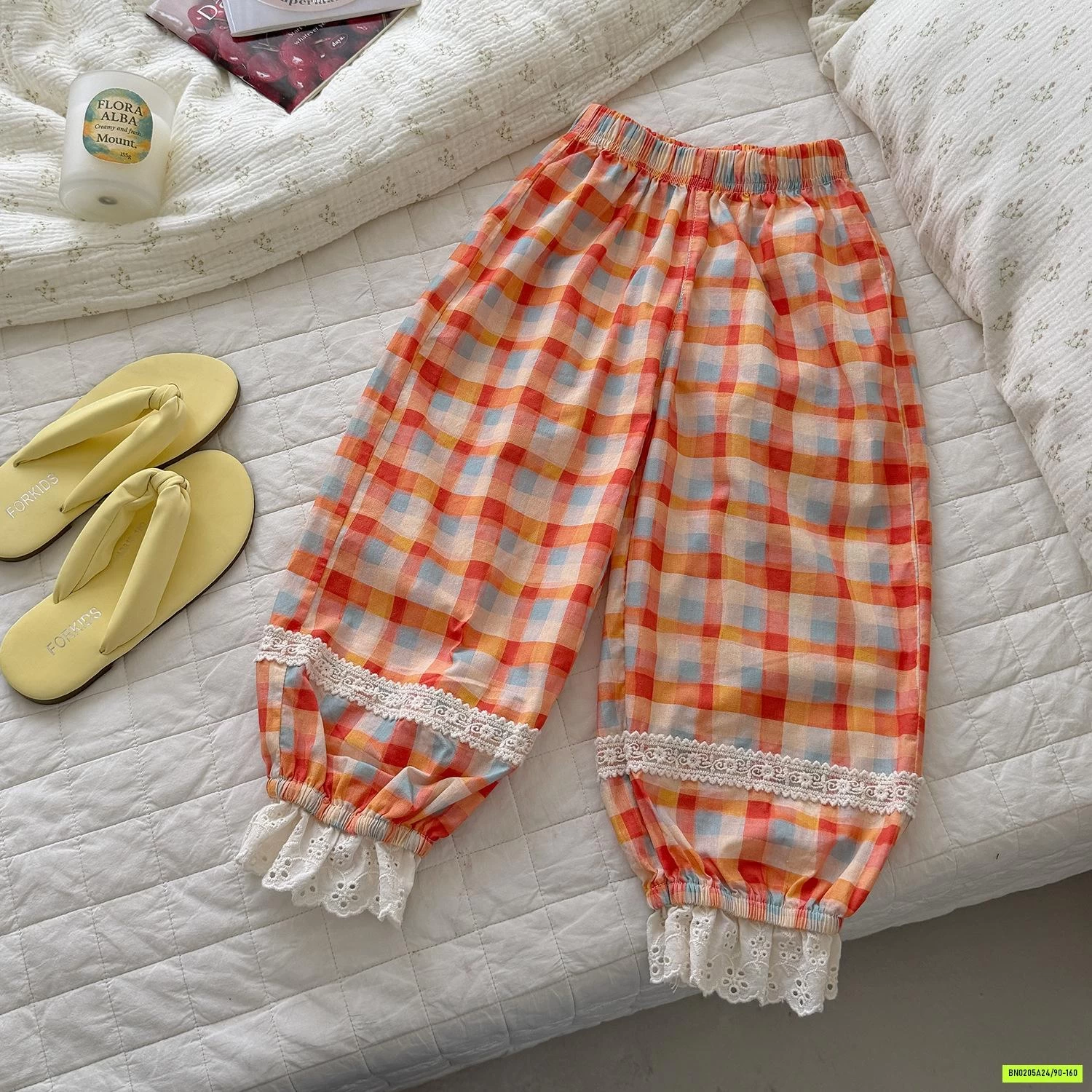 QUÀN BOM HOA CHỐNG MUỖI VIỀN REN