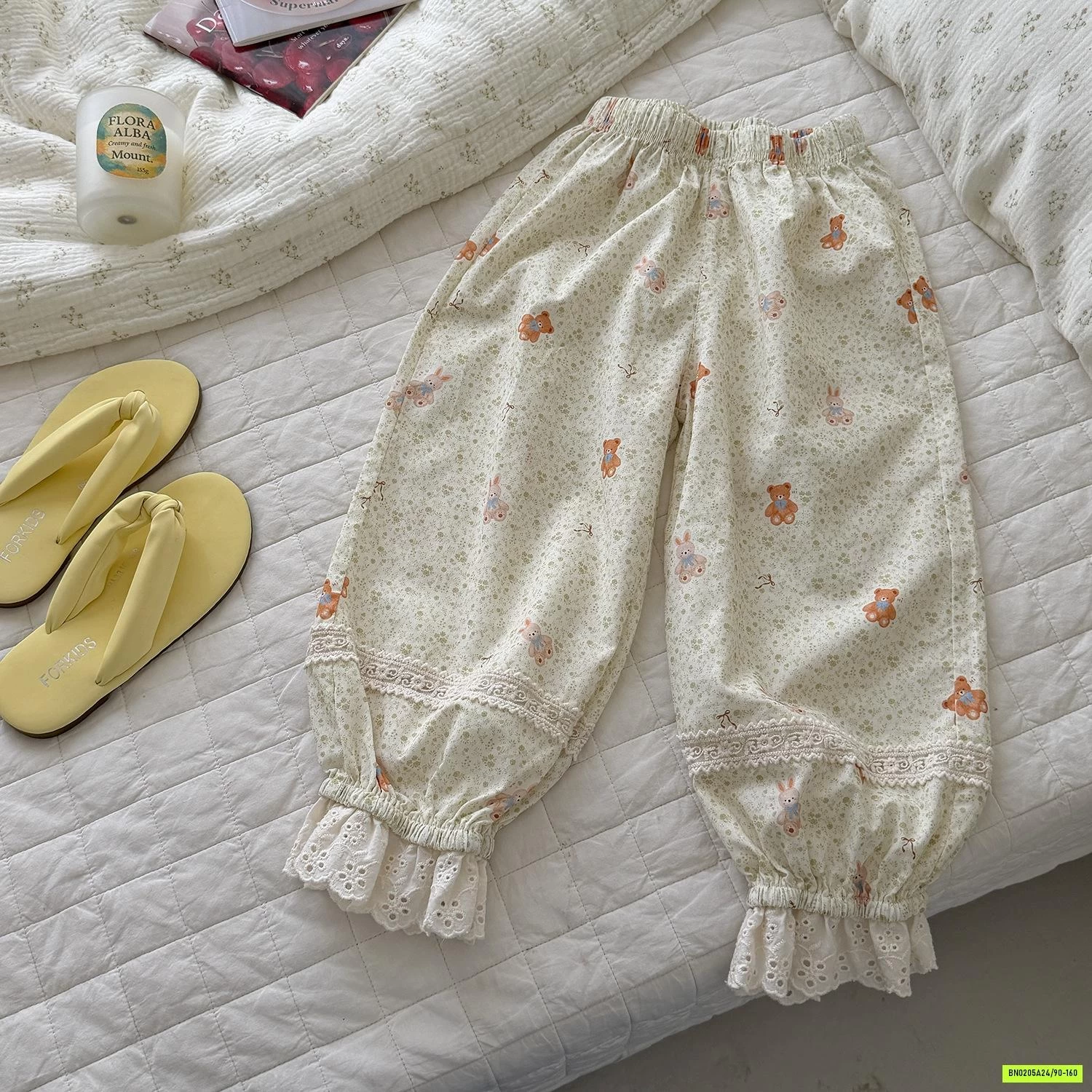 QUÀN BOM HOA CHỐNG MUỖI VIỀN REN