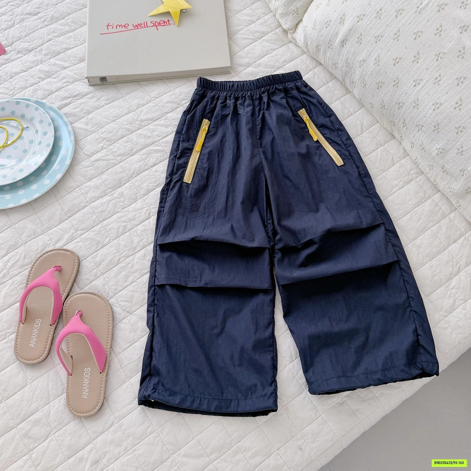 QUẦN GIÓ PHỐI MÀU KHÓA