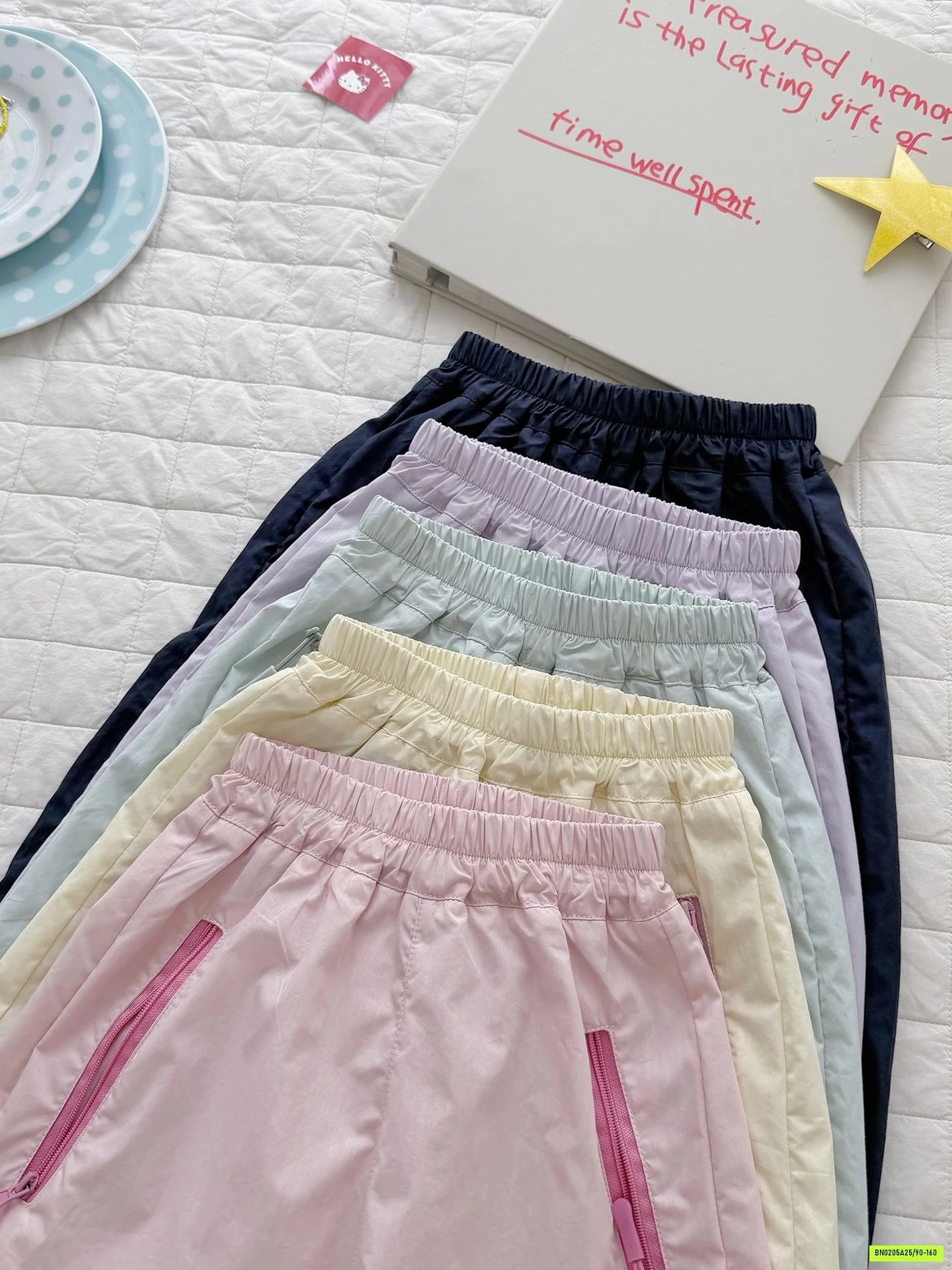 QUẦN GIÓ PHỐI MÀU KHÓA