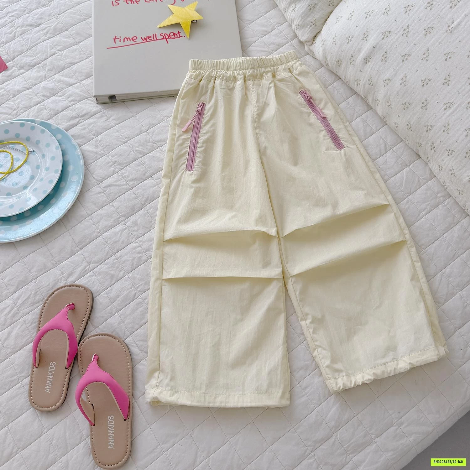 QUẦN GIÓ PHỐI MÀU KHÓA