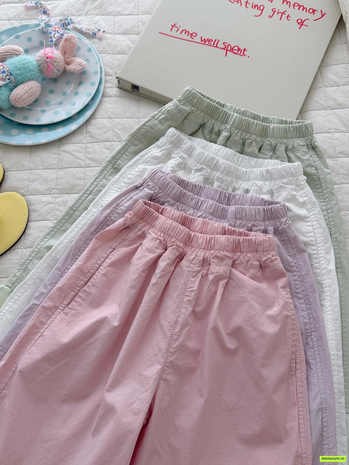 QUẦN ỐNG LOE PHỐI REN