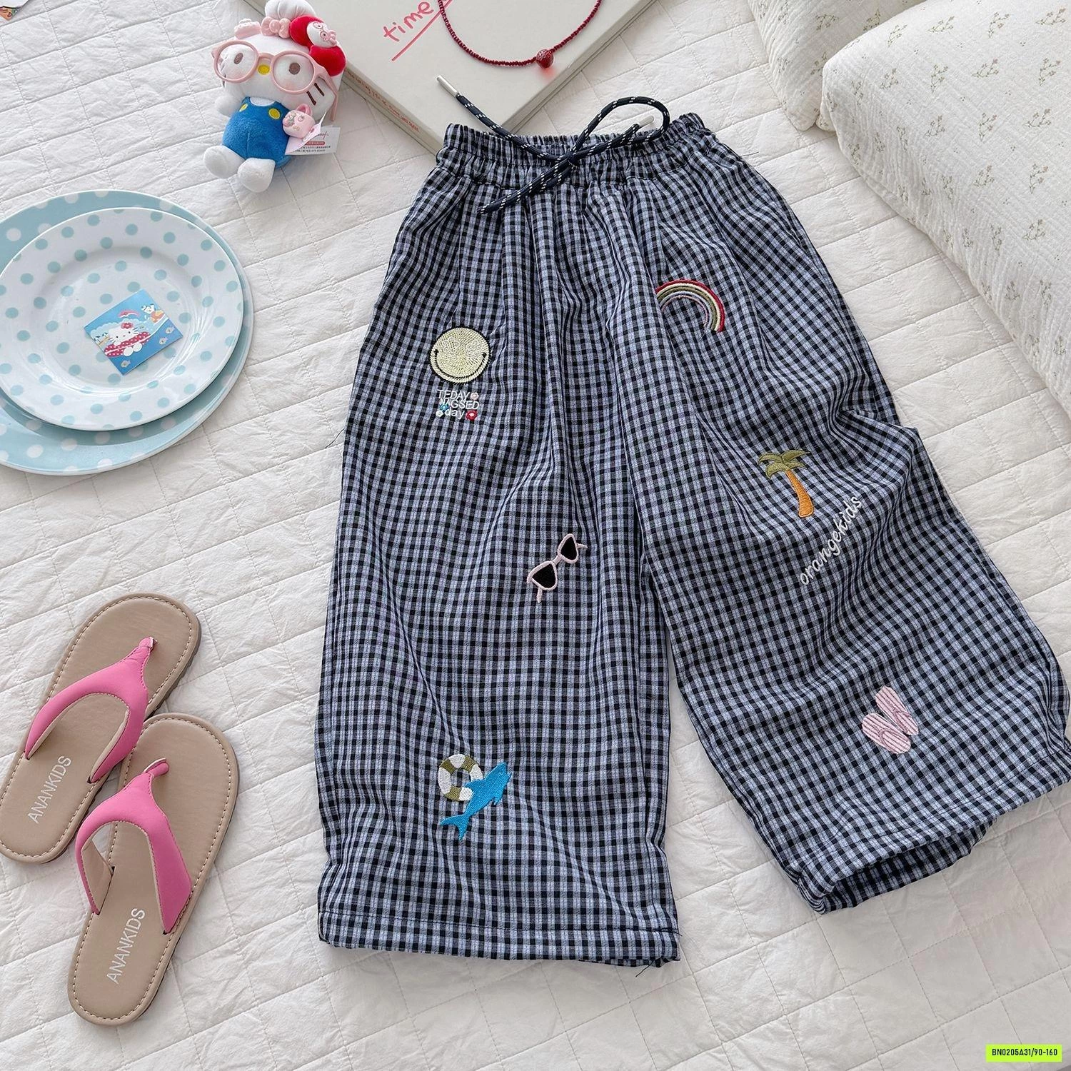 QUẦN CARO THÊU HÌNH