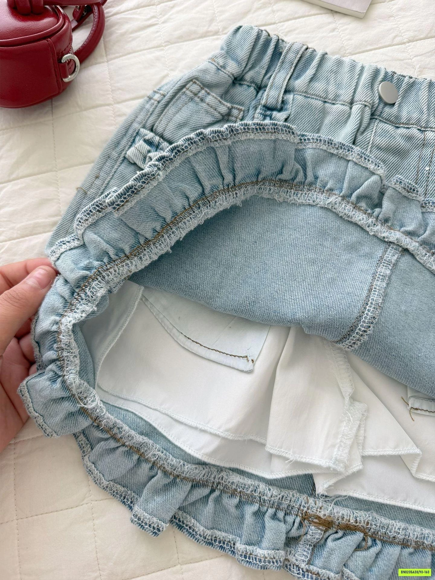 CHÂN VÁY JEANS VIỀN BÈO