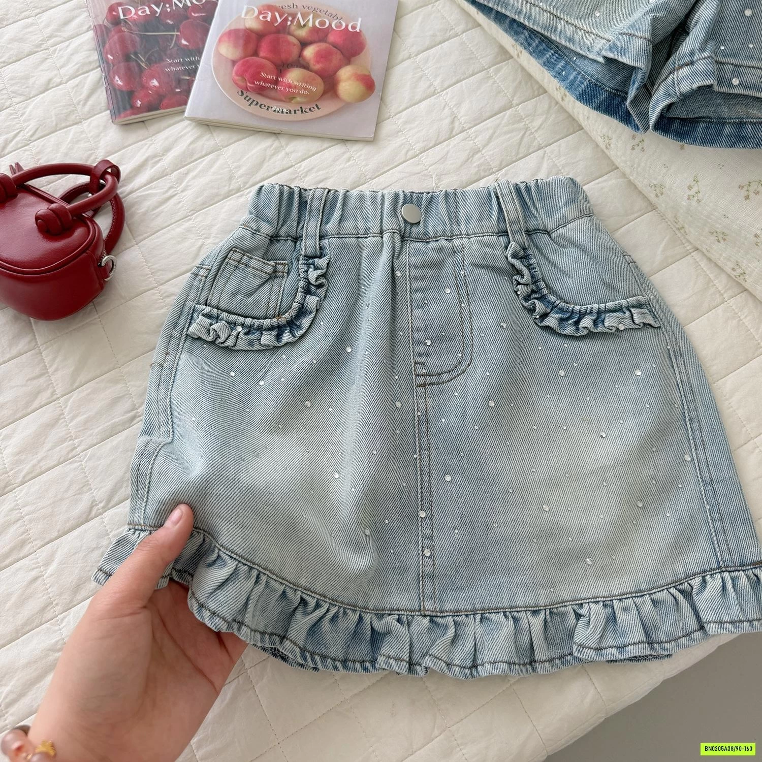 CHÂN VÁY JEANS VIỀN BÈO