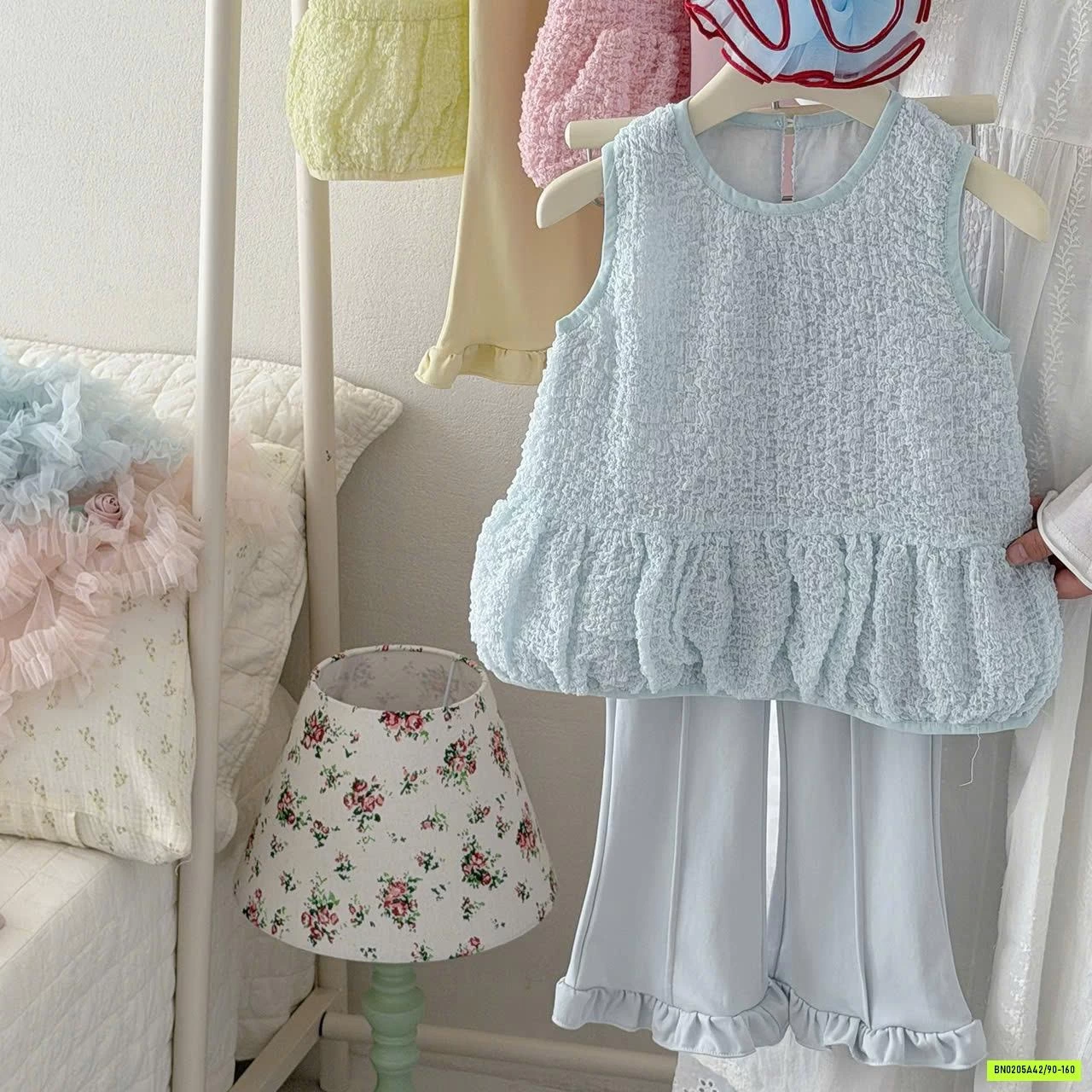 SÉT BÁNH BÈO QUẦN LOE BG