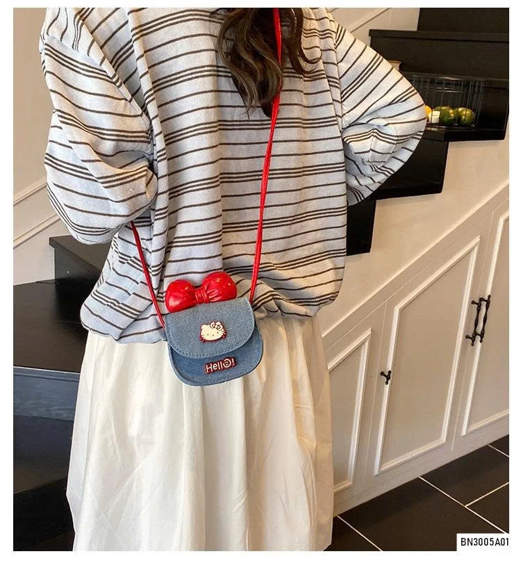 TÚI XÁCH KITTY MINI NƠ