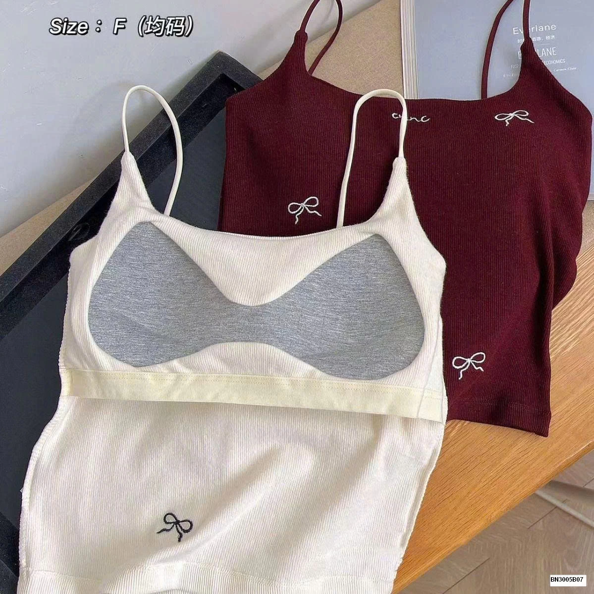 ÁO 2 DÂY HỌA TIẾT NƠ