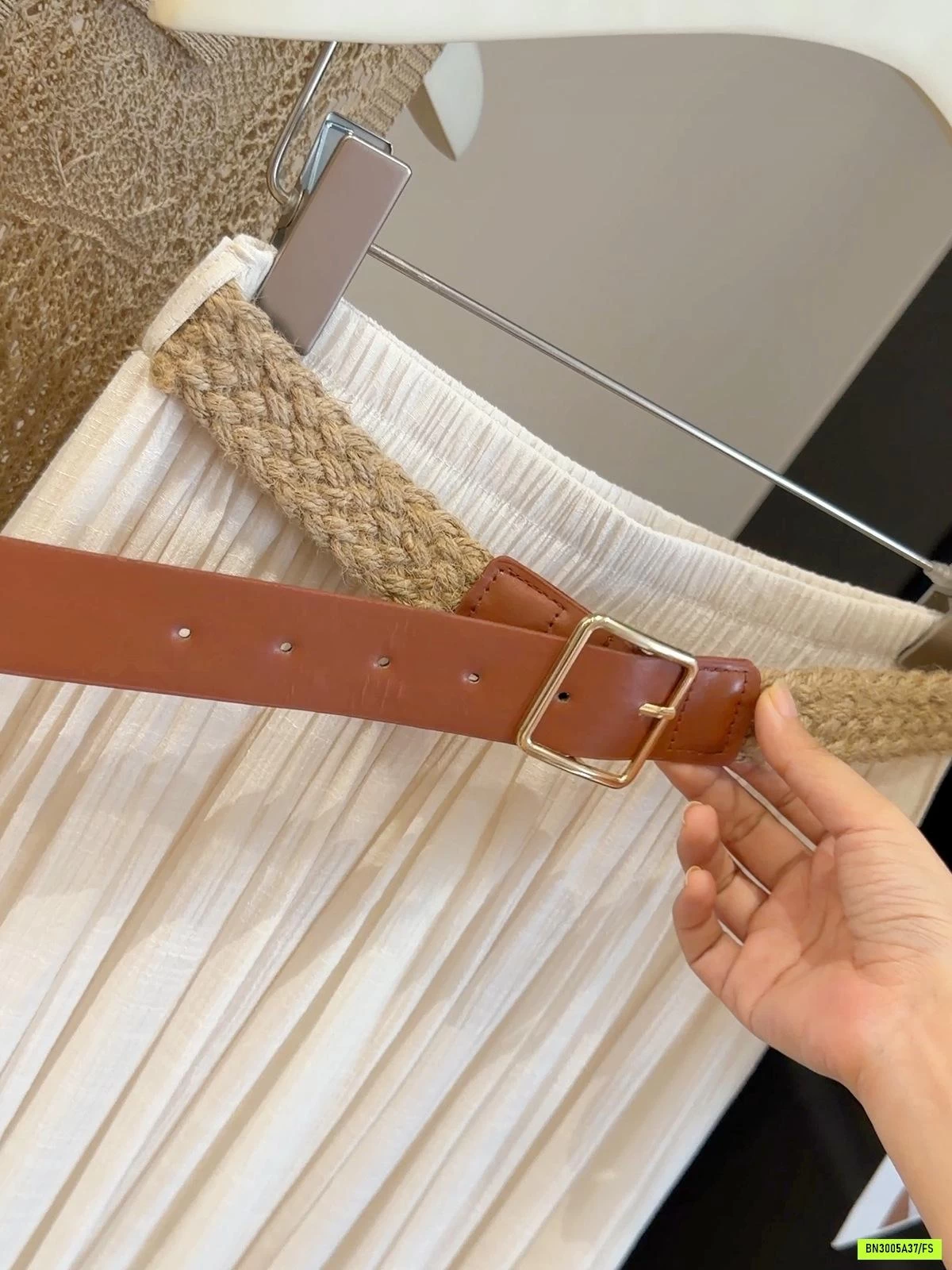 CHÂN VÁY ĐŨI 2 LỚP DÁNG DÀI ANNA