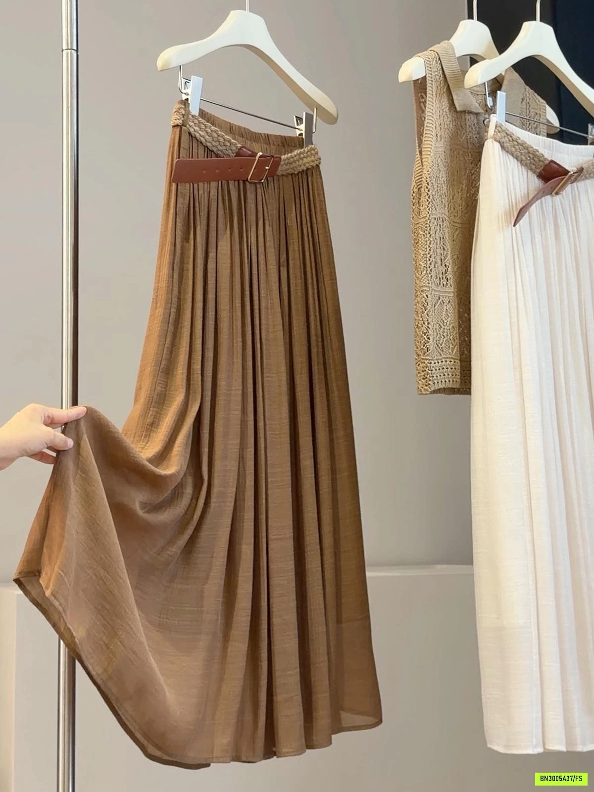 CHÂN VÁY ĐŨI 2 LỚP DÁNG DÀI ANNA