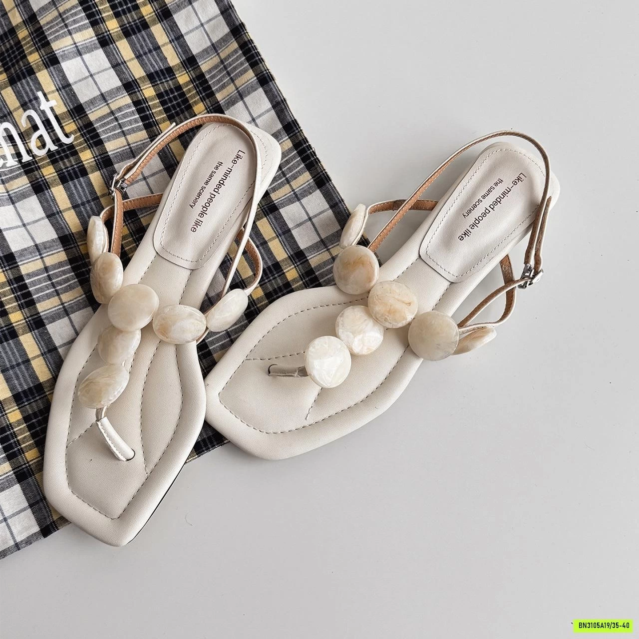 SANDAL XỎ NGÓN QUAI ĐÁ TRÒN