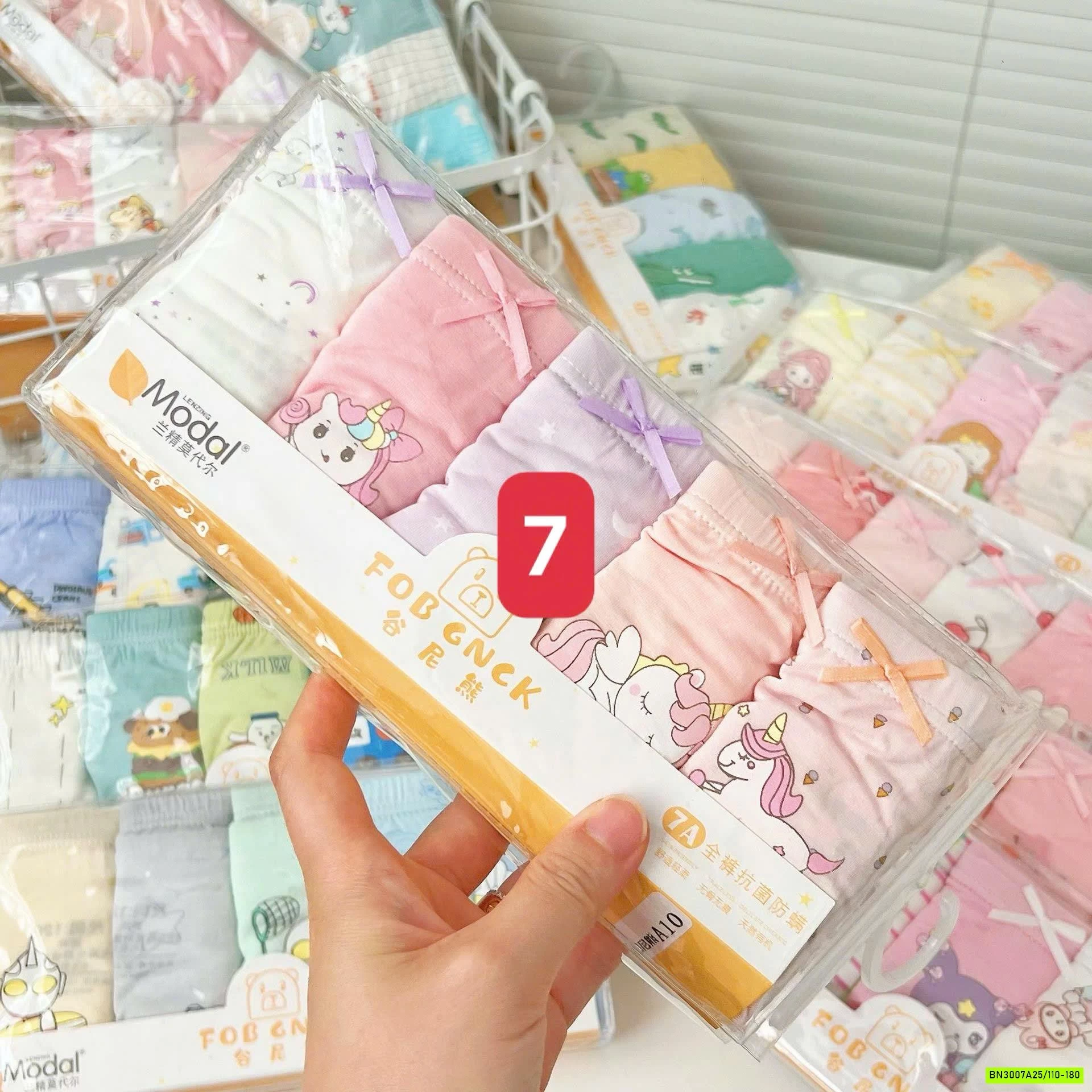 SÉT 5 CHIP TAM GIÁC COTTON HOẠT HÌNH