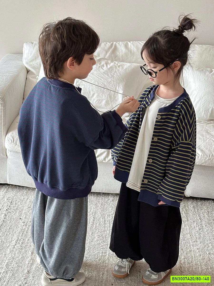 KHOÁC NỈ KẺ CỔ TRÒN