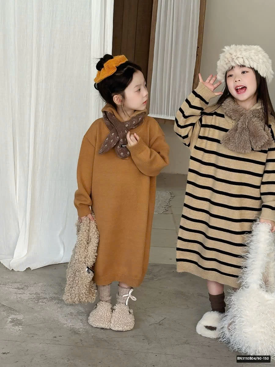 VÁY LEN DÁNG SUÔNG CÓ MŨ