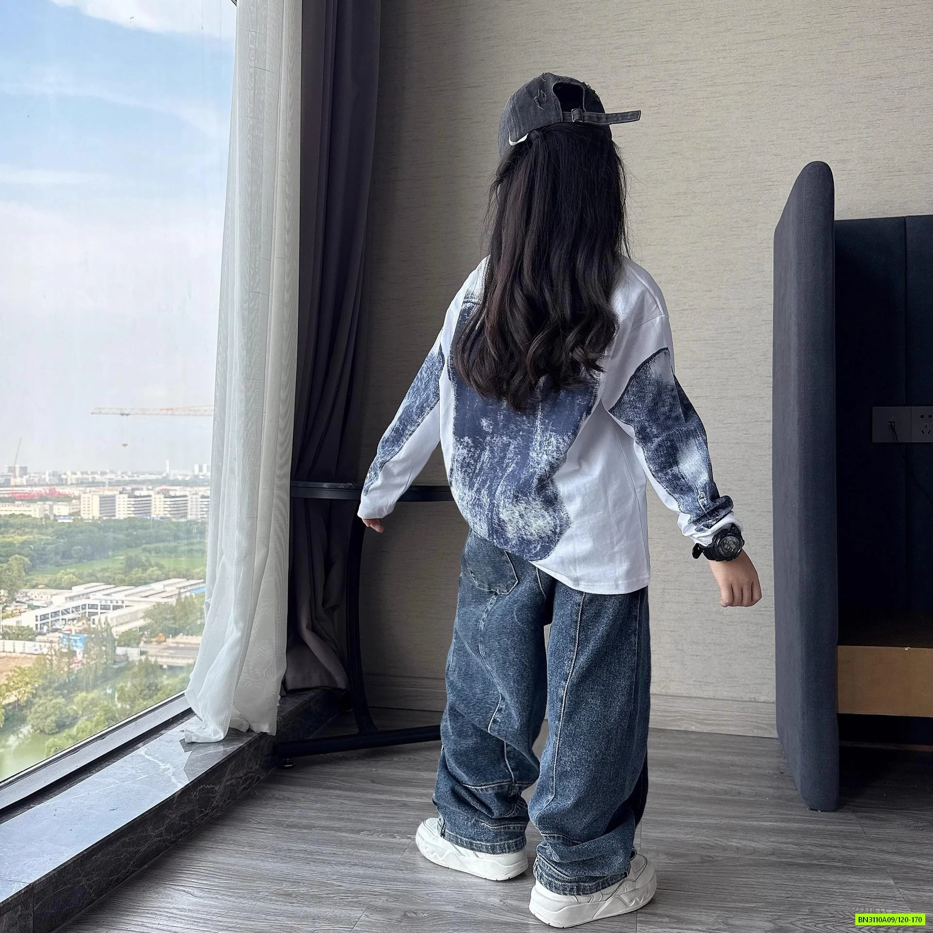 ÁO THUN IN HÌNH MIX JEANS SUÔNG GÂN TRƯỚC