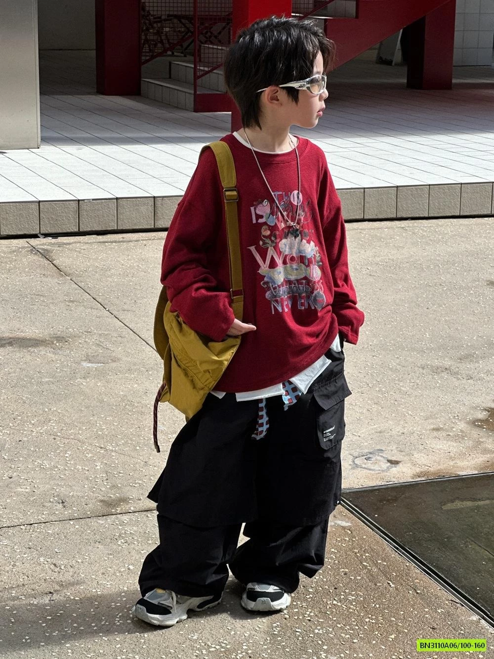 ÁO THUN ĐỎ IN HÌNH