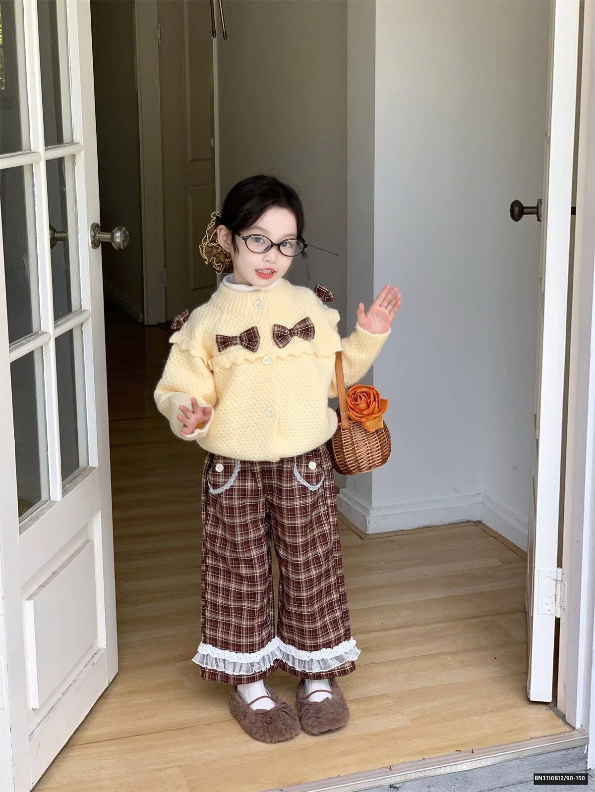 SET ÁO LEN NƠ MIX QUẦN KẺ BG