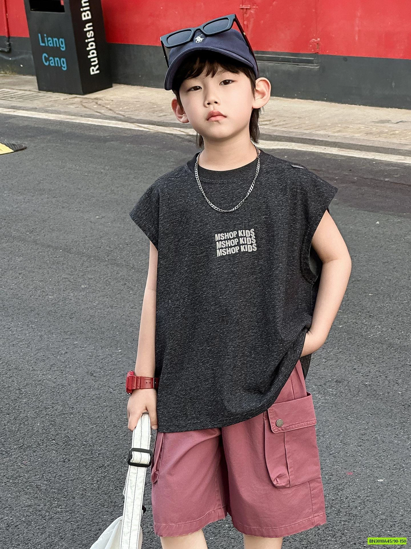 TANKTOP IN CHỮ NỔI