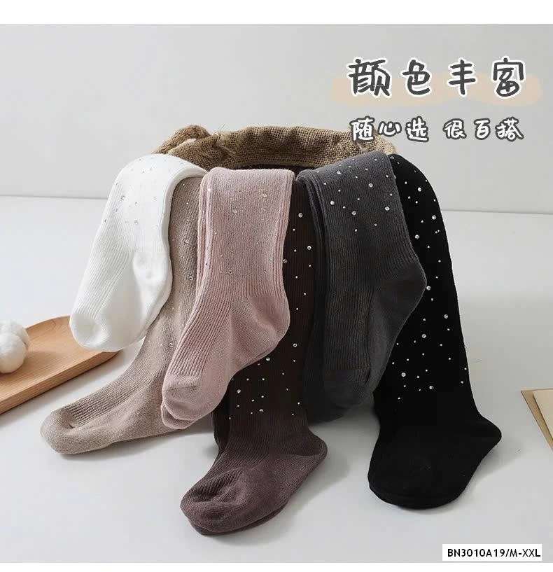 QUẦN TẤT GẮN ĐÁ BLING BLING