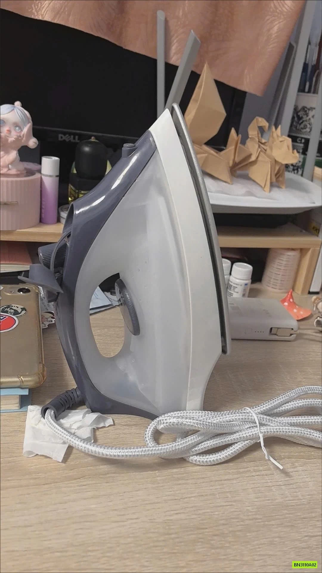 BÀN LÀ HƠI NƯỚC CẦM TAY BEAR