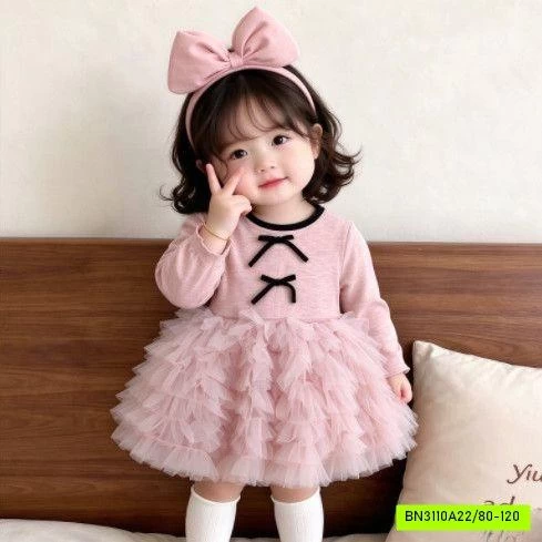 ĐẦM HỒNG CHÂN VOAN BÉ GÁI