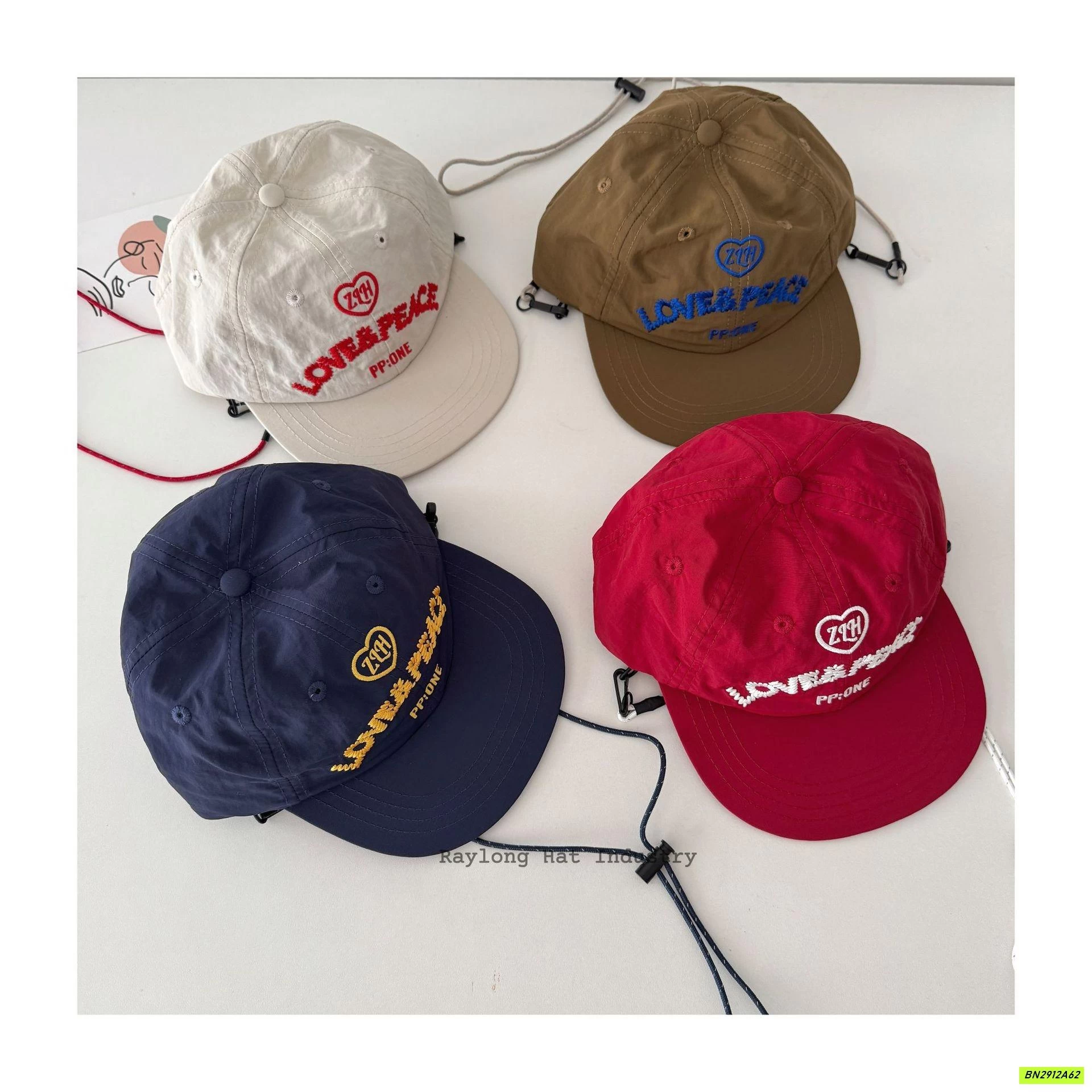 MŨ KẾT TÁN PHẲNG THÊU CHỮ