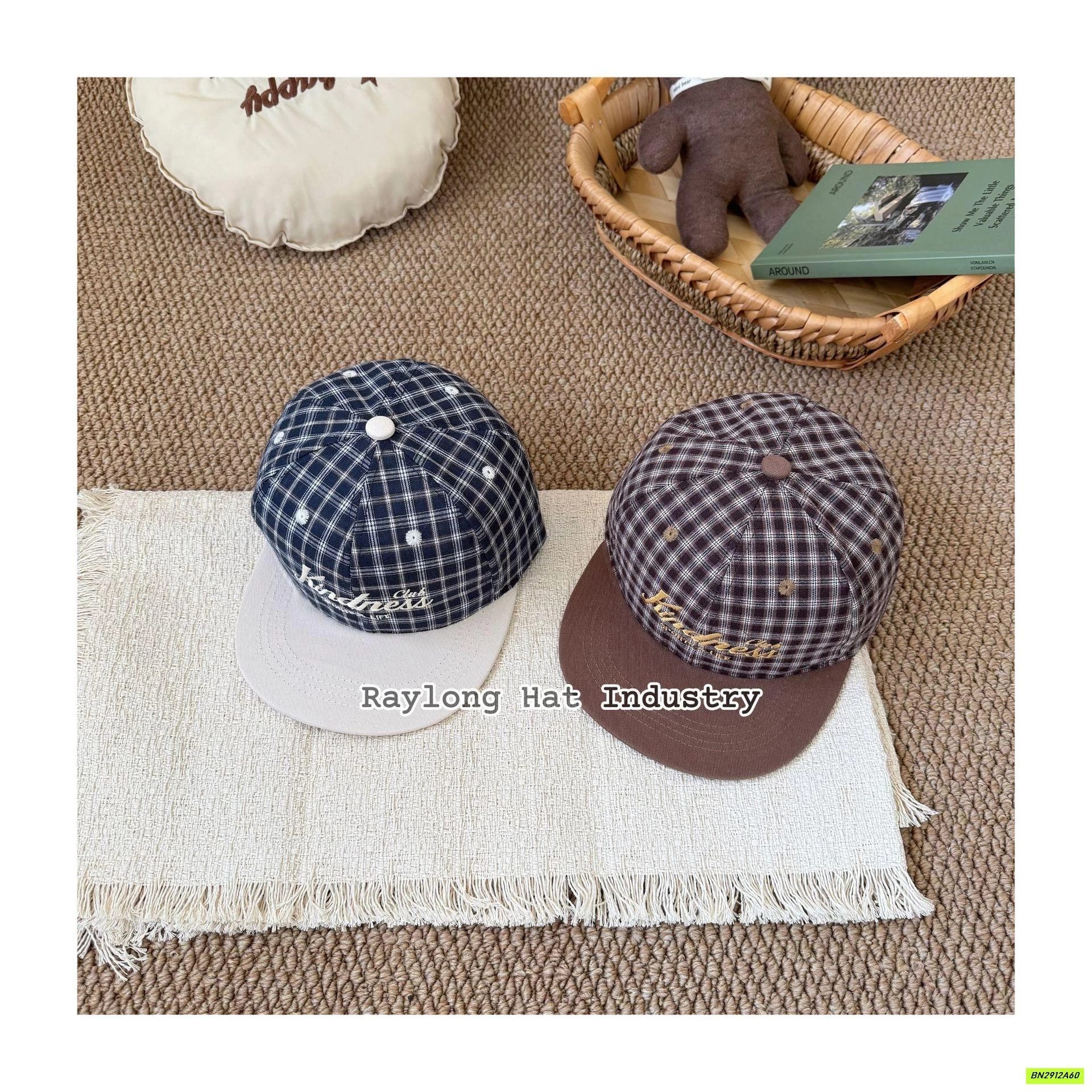 MŨ LƯỠI TRAI TÁN PHẲNG CHÓP CARO